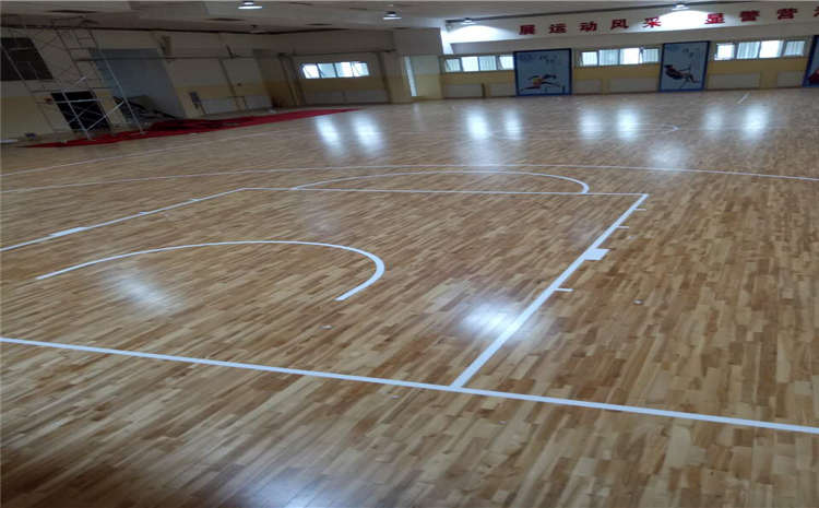 河北柞木運動木地板多少錢合適