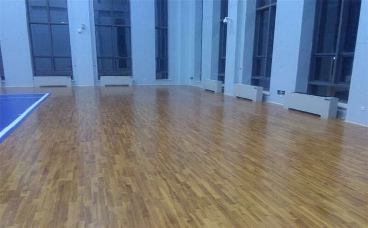 體育館木地板年老色衰了怎么辦？
