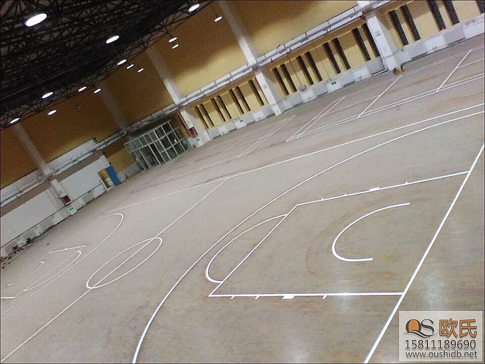 哈密電廠職工活動中心運(yùn)動木地板案例