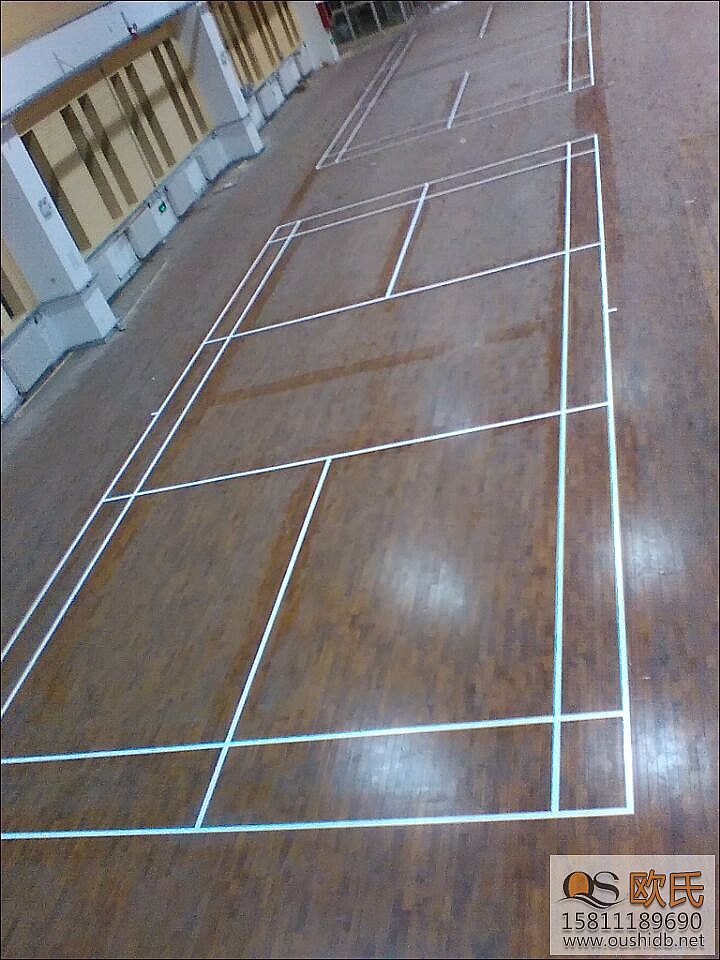 哈密電廠職工活動中心運(yùn)動木地板案例