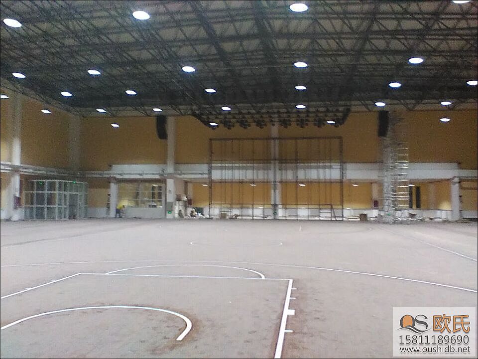 哈密電廠職工活動中心運(yùn)動木地板案例