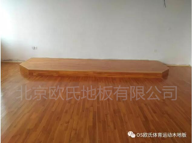 江西鷹潭第五中學(xué)的籃球場木地板，舞蹈房木地板，音樂房木地板案例圖3