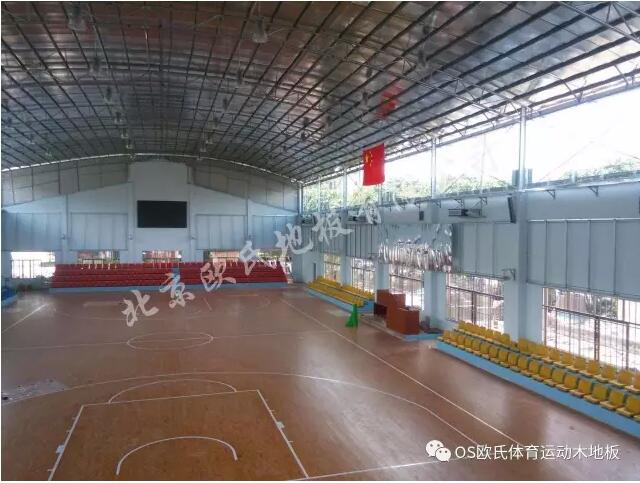 廣東省清遠市昊廷漁港籃球館木地板單層龍骨結(jié)構(gòu)案例-3