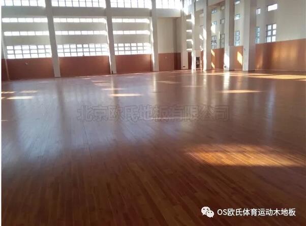溫州甌海區(qū)外國語學(xué)校初中分校運(yùn)動木地板案例