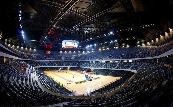 國內(nèi)10大NBA級(jí)別籃球館之七   東莞籃球中心(東風(fēng)日產(chǎn)文體中心)